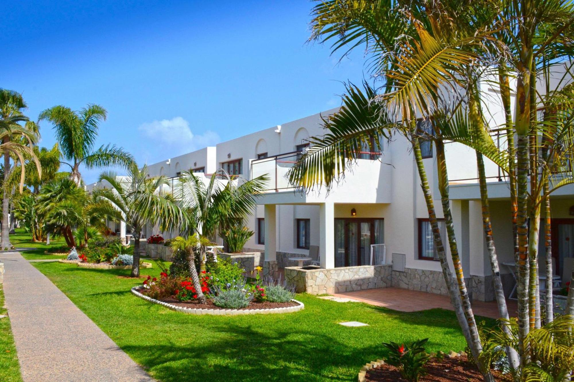 Alua Suites Fuerteventura Corralejo Exterior photo