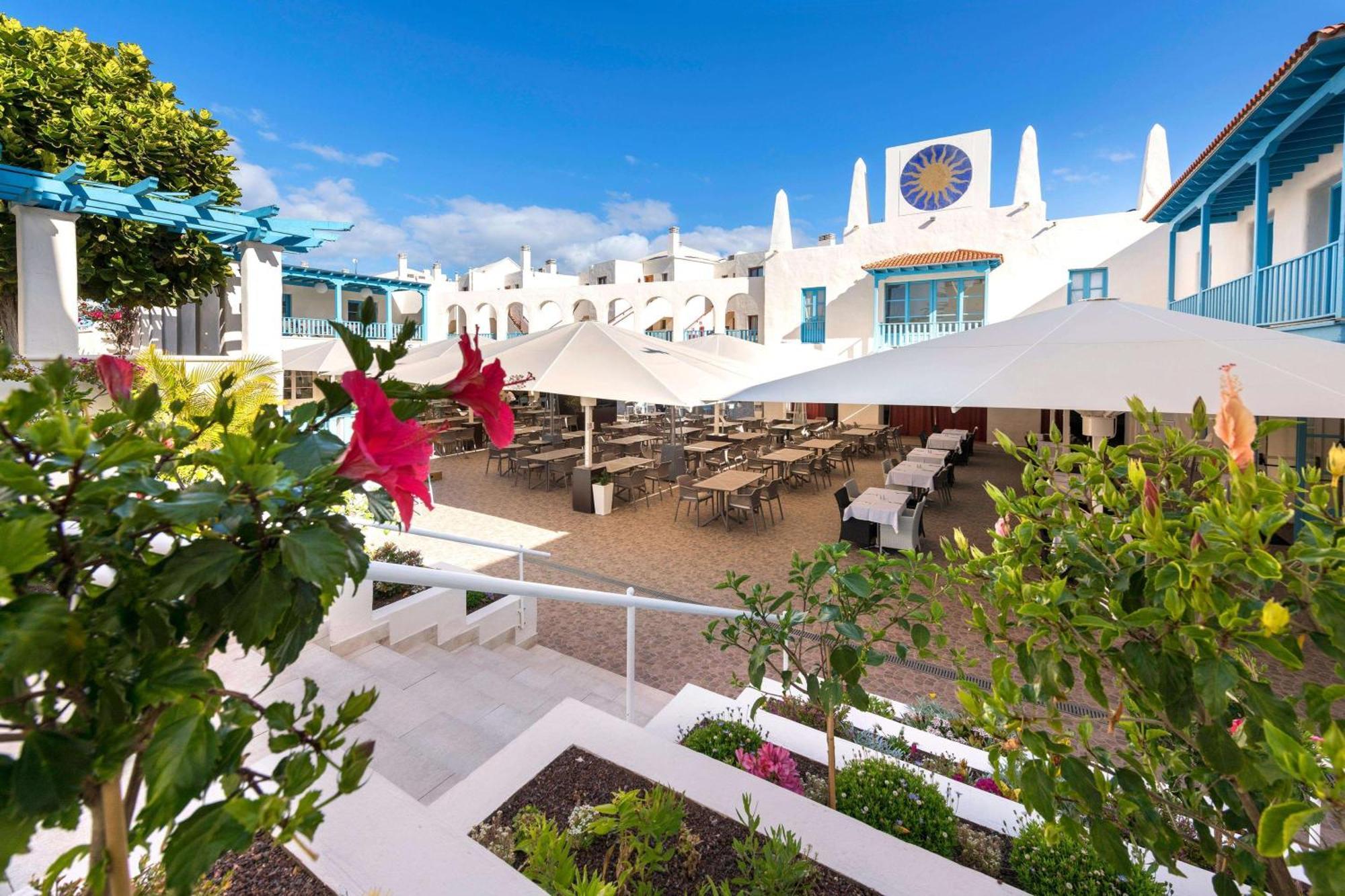 Alua Suites Fuerteventura Corralejo Exterior photo